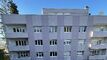 A VENDRE
IMMEUBLE D'HABITATION
4 GARAGES INDIVIDUELS
2 PLACES EXT.