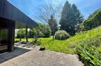 Spaziosa villa unifamiliare molto soleggiata, con grande terreno