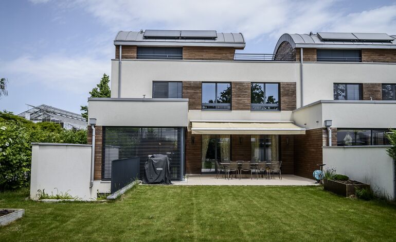 Townhouse moderne en état irréprochable