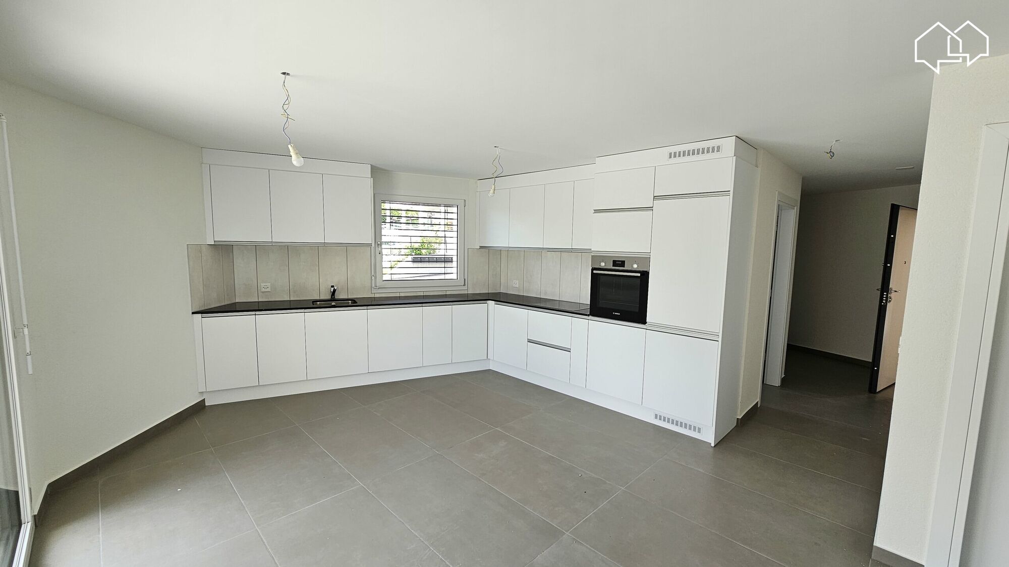 3.5 pièces rez (immeuble neuf)