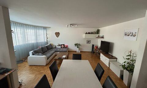 A LOUER à CUGY FR
Appartement de 4.5 pièces au 1er étage