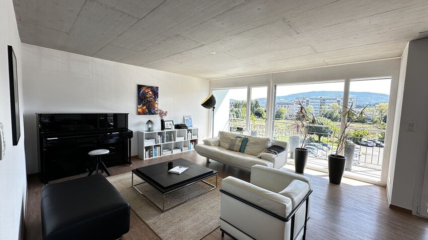 Apartment front & rear view