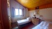Chalet avec cachet, belle vue et grande terrasse à Pinsec