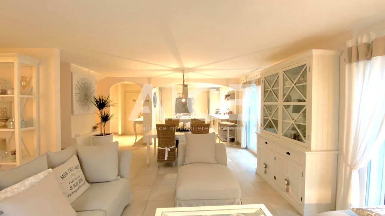 HEART STROKE! Bright twin villa in MINERGIE