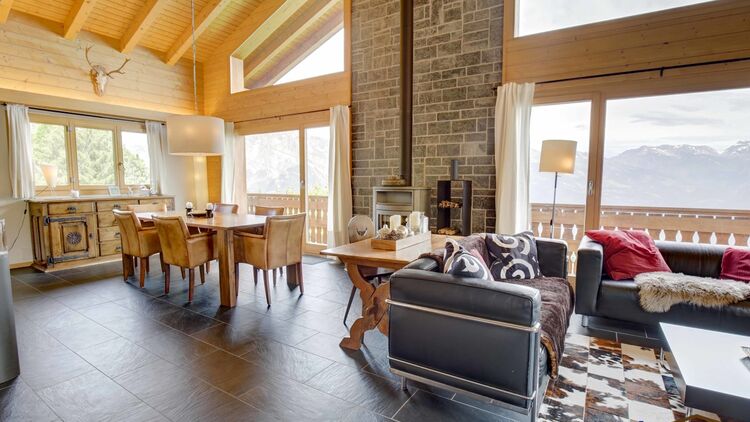 Chalet avec cachet sur la piste de ski !