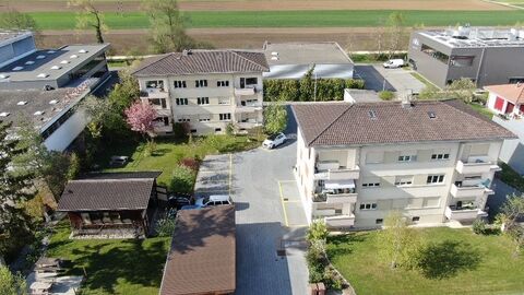 "Special investor" 2 yield buildings with 12 apartments.