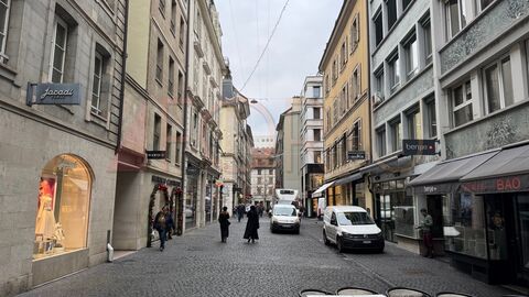 Studio CH-1204 Genève, rue Neuve-du-Molard