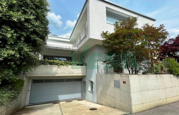 Elegant, coszy and modern house in sunny and quiet location