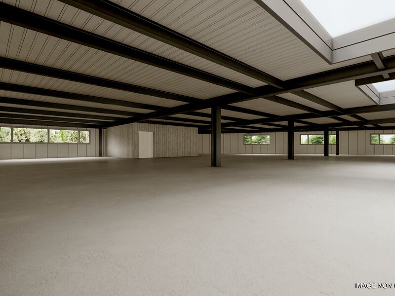 A few lots still available for sale on the 1st floor