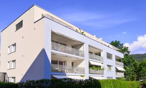 Grosszügige 3.5-Zimmerwohnung mit Stil