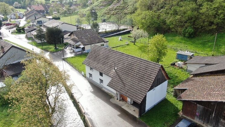 À VENDRE - Maison unique à Vermes avec spa, sauna et hammam À VENDRE - Maison unique à Vermes avec spa, sauna et hammam