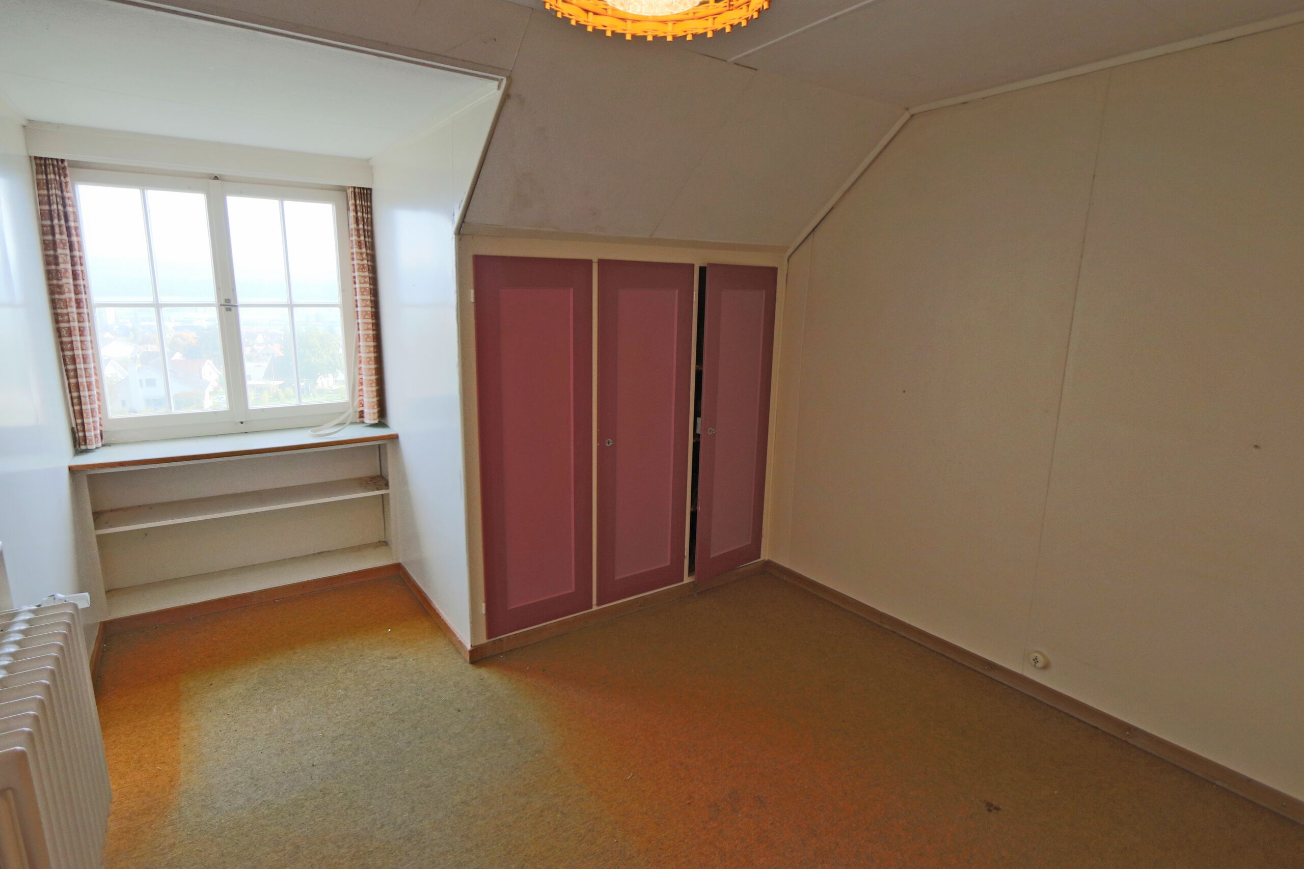 gemütliche Zimmer im Dachgeschoss mit einmaliger Aussicht
