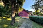 Komfortable Villa auf einer Etage mit schönem, grossen Garten und Pool