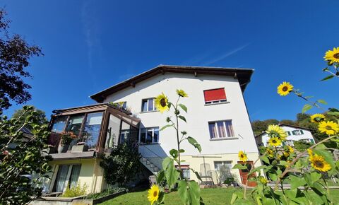Rental house with 3 apartments on a plot of 1'138 m².