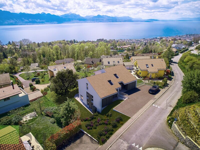 Spacieuse villa jumelle avec vue panoramique de 5.5 pièces