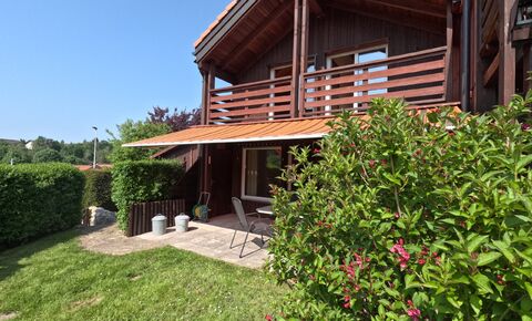 VILLA MITOYENNE AVEC JARDIN ET DOUBLE GARAGE