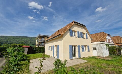 Family house composed of 6.5 rooms - 136 m2