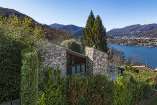 Rustic villa with lake view