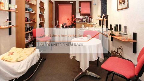 Studio mit WC-Raum und Aussenparkplatz