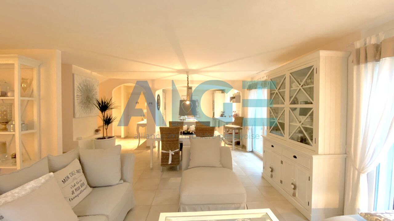 HEART STROKE! Bright twin villa in MINERGIE