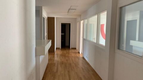 A Louer Grand Bureau
Centre-Ville - Martigny