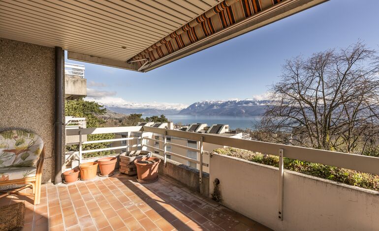 Quartier des Mousquines
Bel appartement de 147 m² avec vue lac !