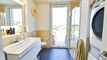Idyllische, helle 2.5 Zimmer Attikawohnung mit grosser Terrasse
