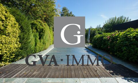Superb villa with pool on beautifully wooded plot