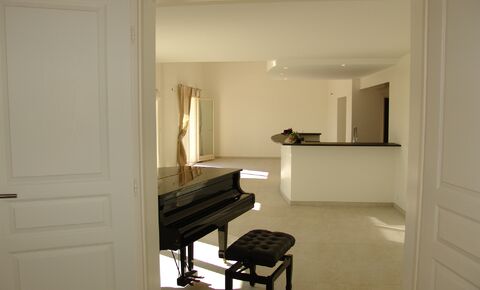 Exceptional duplex near the Swiss border