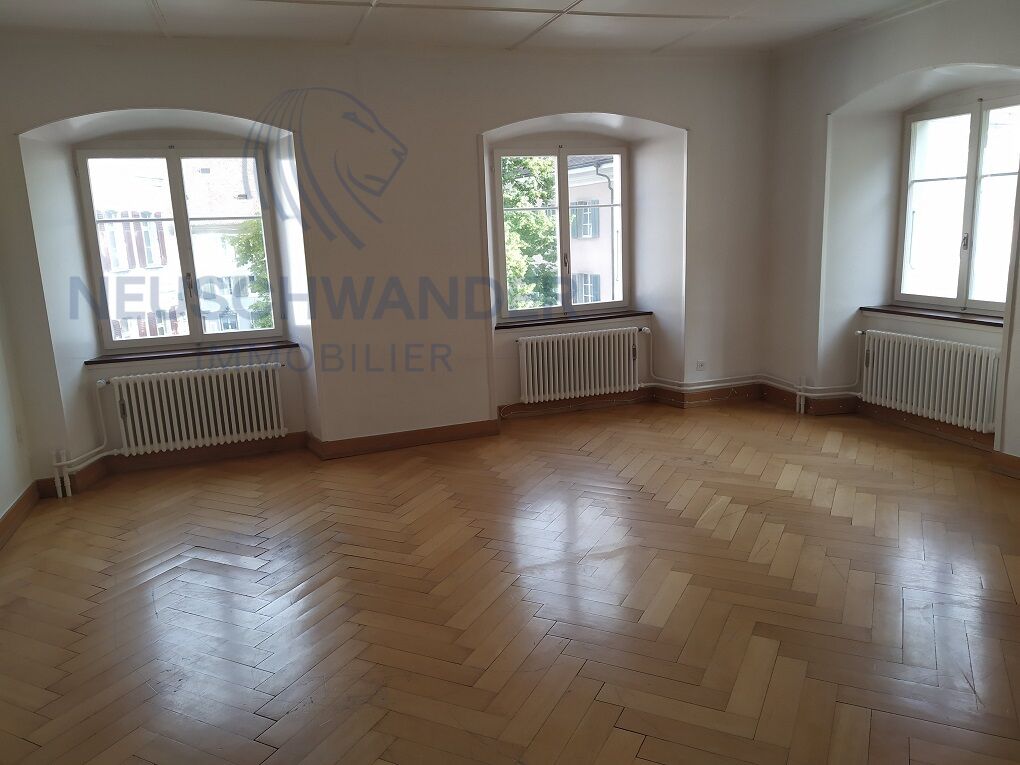 autre appartement 2.5 pces ???  rue du 23-Juin 16