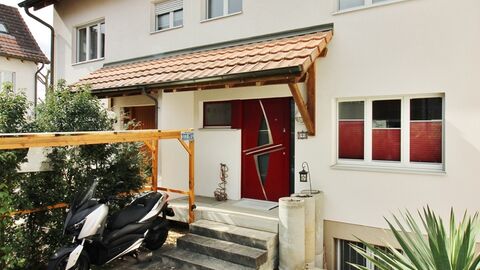 MODERNES REIHENEINFAMILIENHAUS AN BEVORZUGTER LAGE
