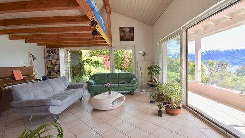 House CH-1091 Grandvaux, Grandvaux dessous l'autoroute
