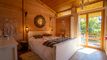 Gryon Immo propose un magnifique chalet de 8 pièces en pleine nature