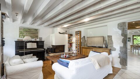 House CH-1233 Bernex