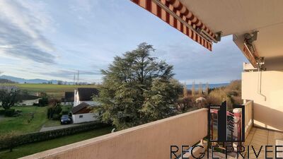 A SAISIR! Grand appartement de 4.5 pièces à rénover