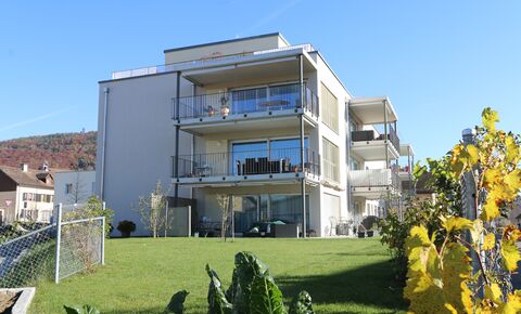 Grosszügige Wohnung im Eigentumsstandard