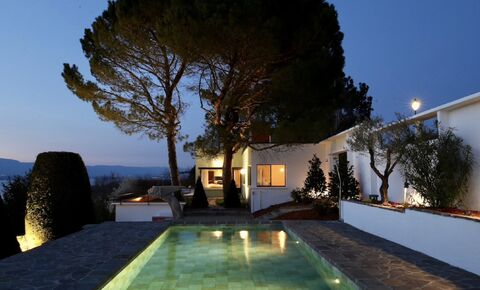 Exceptional historic property in Cologny