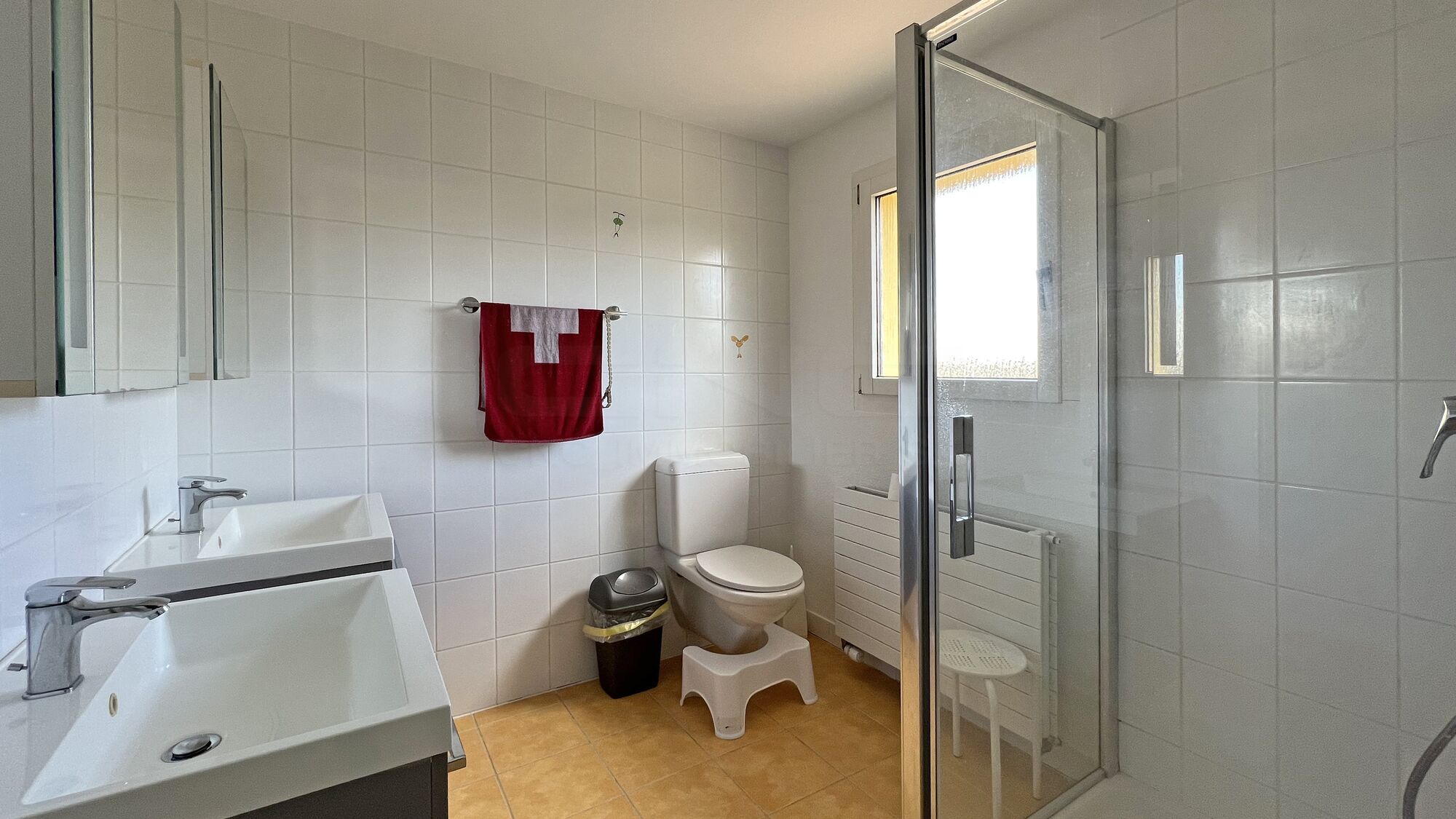 Salle de douche- Étage