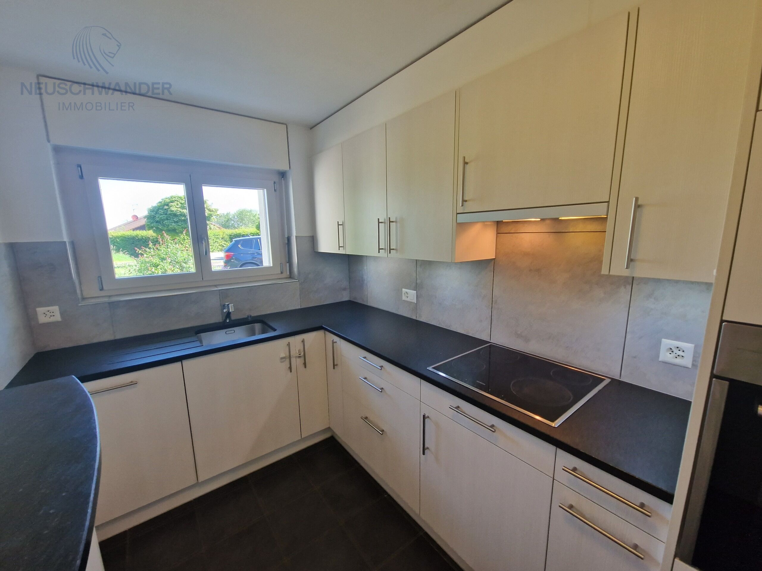 fitted kitchen