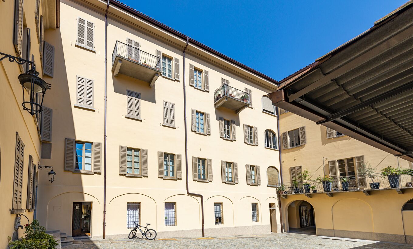 Commercial space in the historic center