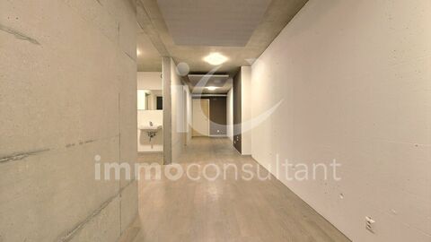 Salle privée dans un espace partagé à trois