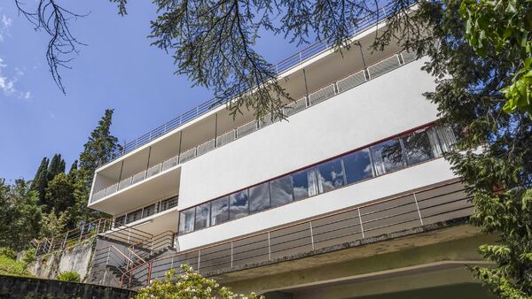 Villa Kenwin, a Bauhaus masterpiece on the shores of the Lake