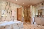 Spaziosa ed elegantissima villa di prestigio con una magnifica vista