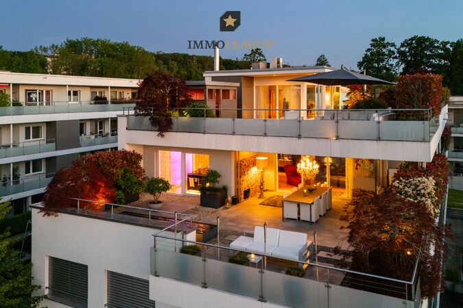 Wohnen auf höchstem Niveau – exklusive Attika-Maisonette mit Pool, Whirlpool, Sauna und spektakulärer Seesicht an bevorzugter Lage.