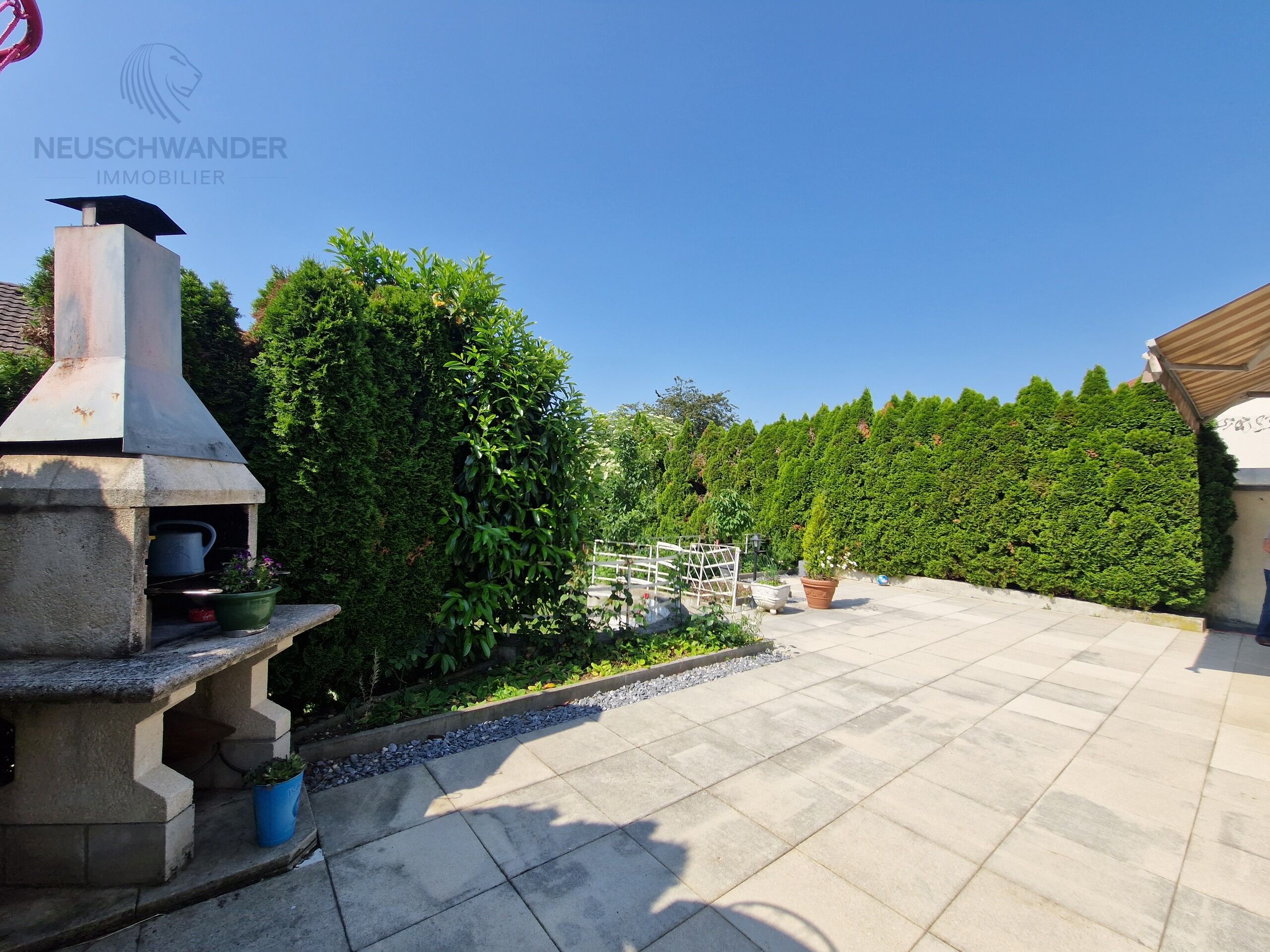 große SÜD-Terrasse