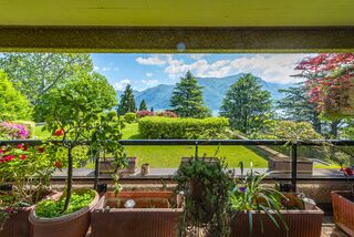 "Villa Loreto Residence" apartment a few steps away from the lake