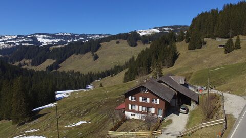 Farmhouse CH-1738 Sangernboden