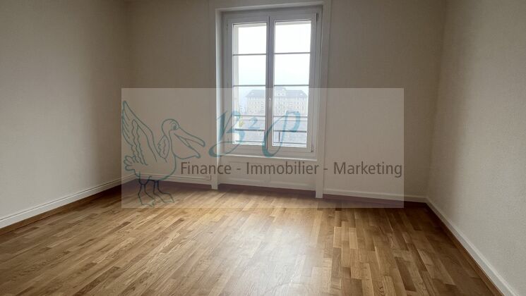 Renovierte 3.5 Zimmerwohnung mit Balkon