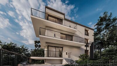 Balcon dominant la région. Quartier tranquille et commodités à 500 m.