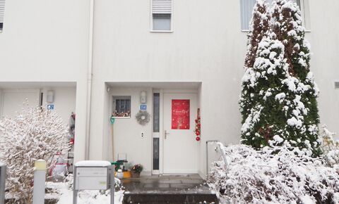 Terraced house with garden and parking space in Reinach BL